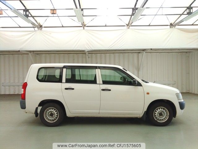 toyota probox 2010 CFJ1575605 image 2