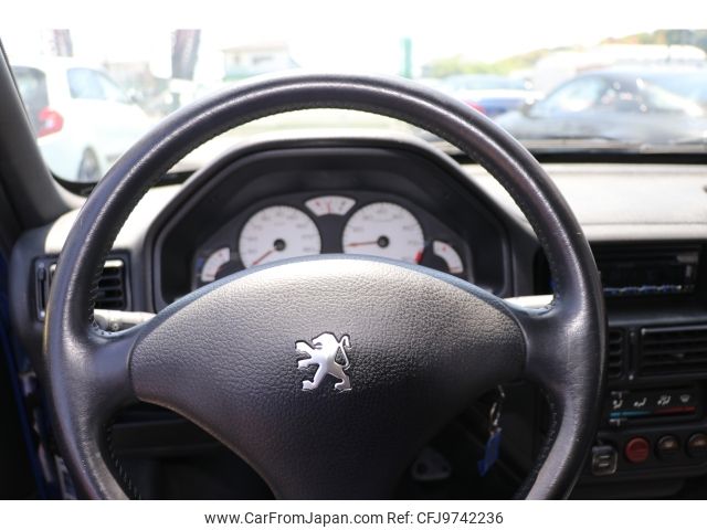 peugeot 106 2000 -PEUGEOT--Peugeot 106 GF-S2S--VF31CNFXE52509572---PEUGEOT--Peugeot 106 GF-S2S--VF31CNFXE52509572- image 2
