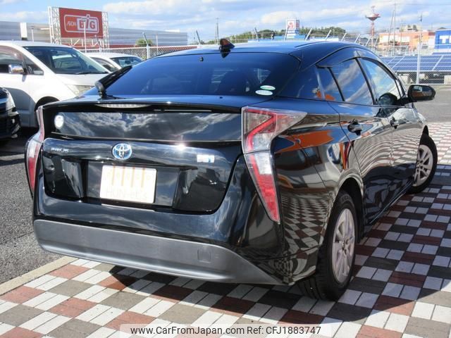 toyota prius 2016 CFJ1883747 image 2