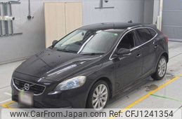 volvo v40 2015 -VOLVO--Volvo V40 MB4154T-YV1MV2920G2296296---VOLVO--Volvo V40 MB4154T-YV1MV2920G2296296-