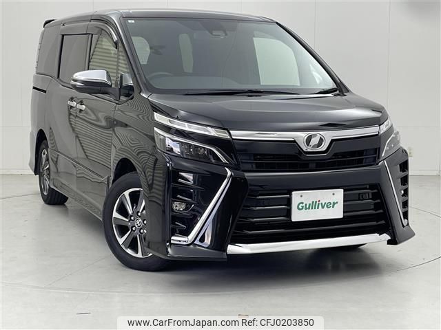 toyota voxy 2019 -TOYOTA--Voxy DBA-ZRR80W--ZRR80-0499383---TOYOTA--Voxy DBA-ZRR80W--ZRR80-0499383- image 1