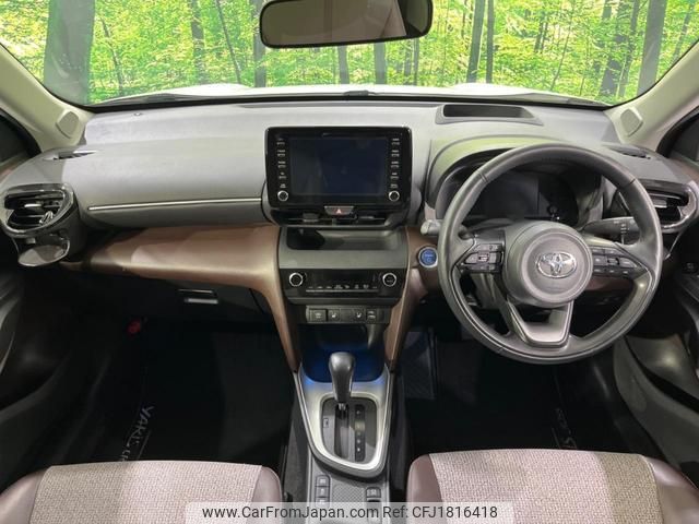 toyota yaris-cross 2021 CFJ1816418 image 2
