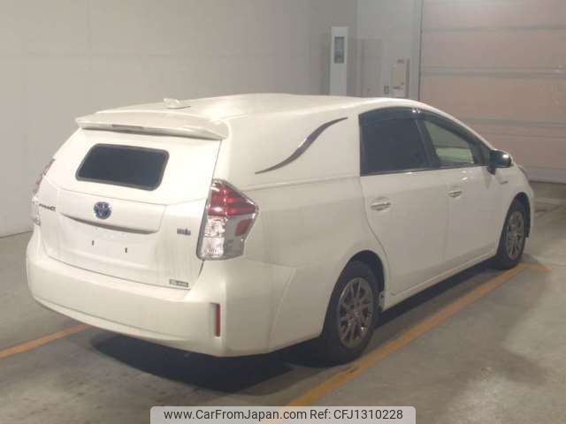 toyota prius-α 2017 CFJ1310228 image 2