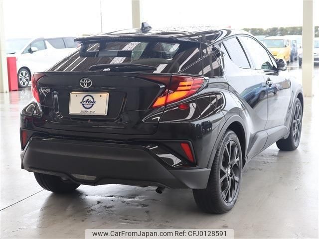 toyota c-hr 2023 quick_quick_3BA-NGX10_NGX10-2023300 image 2