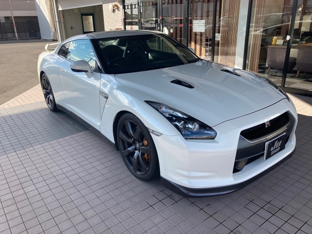 car_7639e735-1aa2-4405-b7e9-