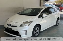 toyota prius 2013 -TOYOTA--Prius ZVW30-1699882---TOYOTA--Prius ZVW30-1699882-