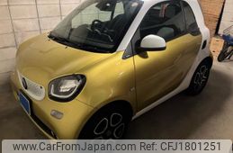 smart fortwo 2016 CFJ1801251