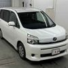 toyota voxy 2013 -TOYOTA--Voxy ZRR70Gｶｲ-0585798---TOYOTA--Voxy ZRR70Gｶｲ-0585798- image 1