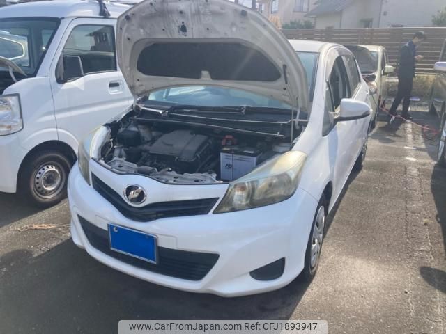 toyota vitz 2011 CFJ1893947 image 1