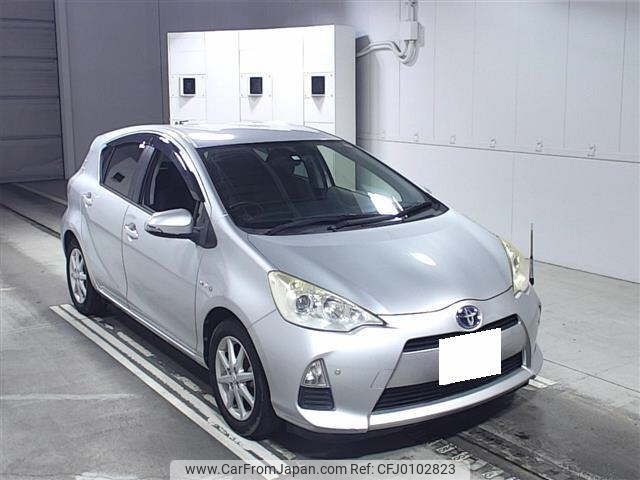 toyota aqua 2012 -TOYOTA 【香川 501ﾆ2833】--AQUA NHP10-6031477---TOYOTA 【香川 501ﾆ2833】--AQUA NHP10-6031477- image 1