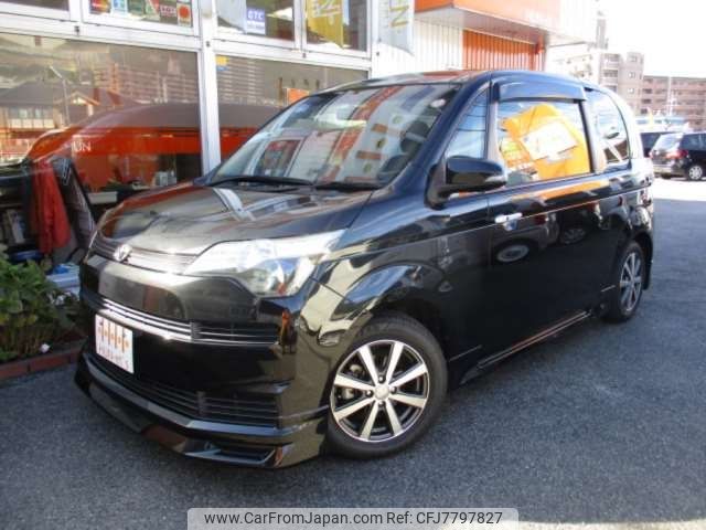 toyota spade 2013 CFJ7797827 image 1