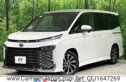 toyota voxy 2022 CFJ1647269