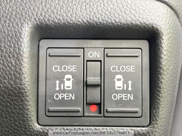 honda n-box 2017 CFJ1794811 image 2