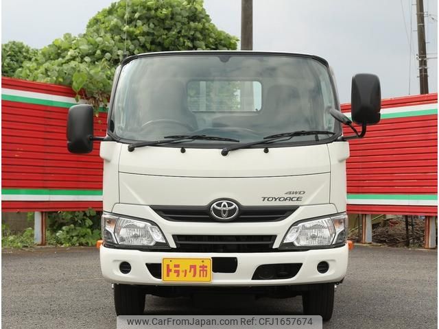 toyota toyoace 2017 CFJ1657674 image 2