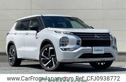 mitsubishi outlander-phev 2022 CFJ0938772