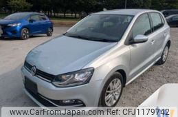volkswagen polo 2015 -VOLKSWAGEN--VW Polo DBA-6RCJZ--WVWZZZ6RZFU064605---VOLKSWAGEN--VW Polo DBA-6RCJZ--WVWZZZ6RZFU064605-