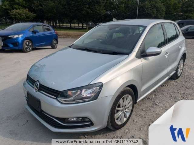 volkswagen polo 2015 -VOLKSWAGEN--VW Polo DBA-6RCJZ--WVWZZZ6RZFU064605---VOLKSWAGEN--VW Polo DBA-6RCJZ--WVWZZZ6RZFU064605- image 1