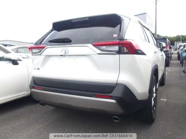 toyota rav4 2022 CFJ1666816 image 2