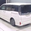 toyota voxy 2019 CFJ1526093 image 11