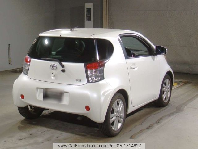 toyota iq 2010 CFJ1814827 image 2