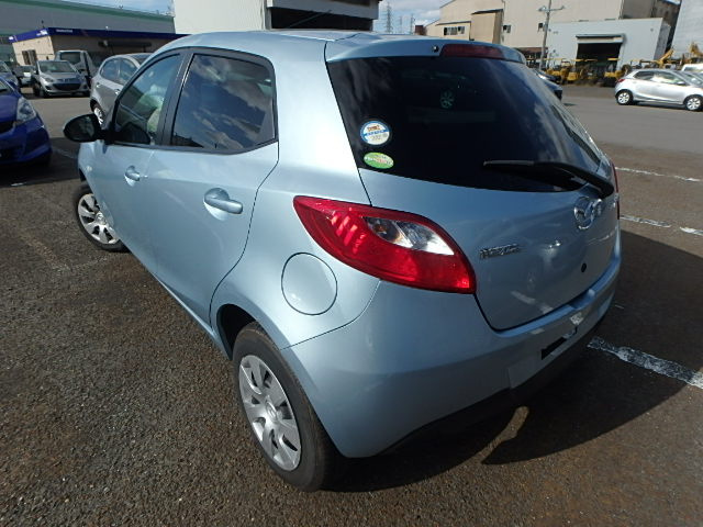 mazda demio 2011 12011110077 image 2