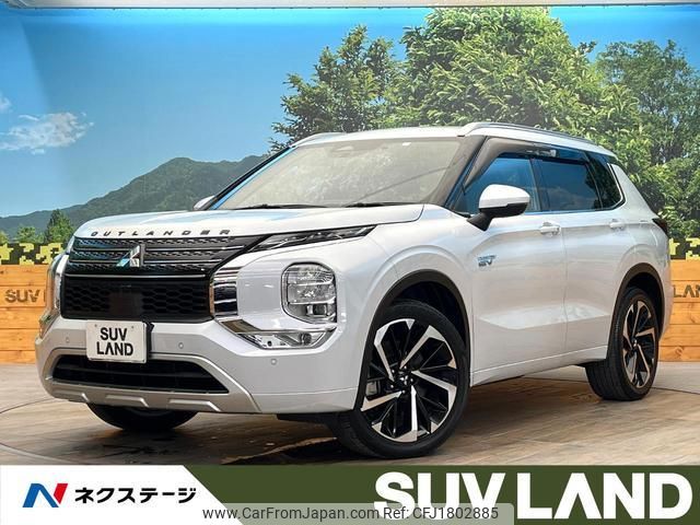 mitsubishi outlander-phev 2023 CFJ1802885 image 1