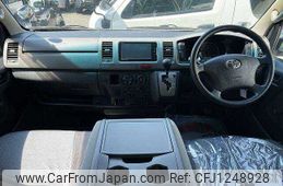 toyota regius-van 2008 504928-930651