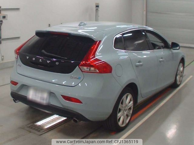 volvo v40 2016 -VOLVO 【湘南 302と2384】--Volvo V40 MD4204T-YV1MVA8RDH2382383---VOLVO 【湘南 302と2384】--Volvo V40 MD4204T-YV1MVA8RDH2382383- image 2