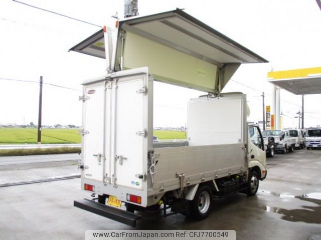 toyota dyna-truck 2016 quick_quick_TKG-XZU605_XZU605-0012245 image 2