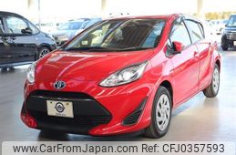 toyota aqua 2017 -TOYOTA--AQUA DAA-NHP10--NHP10-6615738---TOYOTA--AQUA DAA-NHP10--NHP10-6615738-