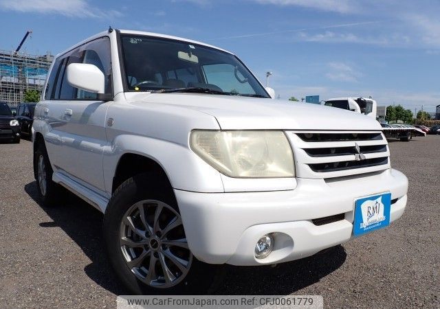 mitsubishi pajero-io 2003 REALMOTOR_N2024070333F-10 image 2