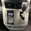 toyota noah 2007 NIKYO_CJ88383 image 12