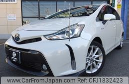 toyota prius-α 2019 CFJ1832423