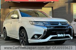 mitsubishi outlander-phev 2015 quick_quick_GG2W_GG2W-0303149