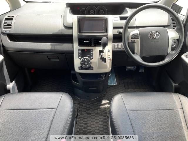 toyota noah 2011 -TOYOTA--Noah DBA-ZRR70G--ZRR70-0435119---TOYOTA--Noah DBA-ZRR70G--ZRR70-0435119- image 2