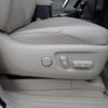 toyota land-cruiser-prado 2023 25012808 image 30