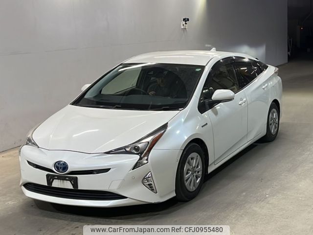 toyota prius 2017 -TOYOTA--Prius ZVW50-6068911---TOYOTA--Prius ZVW50-6068911- image 1