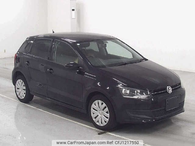 volkswagen polo 2014 -VOLKSWAGEN--VW Polo 6RCBZ--EU050911---VOLKSWAGEN--VW Polo 6RCBZ--EU050911- image 1