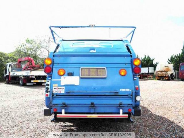 hino dutro 2016 CFJ0132998 image 2