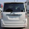 toyota voxy 2013 CFJ1577868 image 8