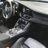 alfa-romeo giulia 2018 quick_quick_ABA-95220_ZAREAEGN4J7572513 image 3