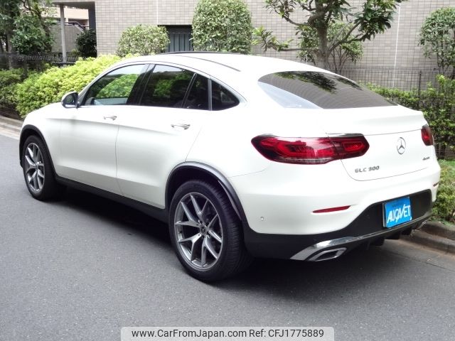 mercedes-benz glc-class 2020 CFJ1775889 image 2
