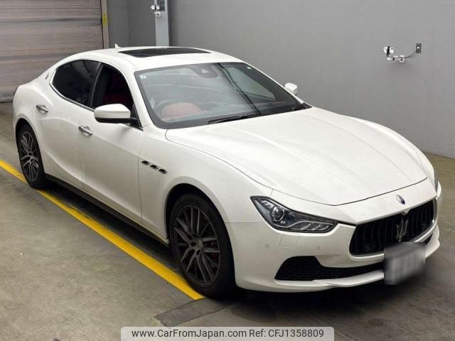 maserati ghibli 2017 quick_quick_ABA-MG30C_ZAMXS57C001252662 image 1