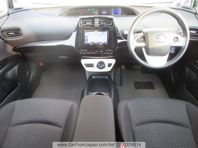 toyota prius 2017 -TOYOTA--Prius DAA-ZVW55--ZVW55-8052005---TOYOTA--Prius DAA-ZVW55--ZVW55-8052005- image 2