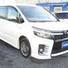 toyota voxy 2016 GOO_JP_700040326930241125001 image 8