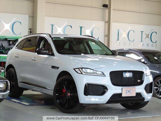 jaguar f-pace 2016 -JAGUAR--Jaguar F-Pace CBA-DC3VA--SADCA2AV5HA088070---JAGUAR--Jaguar F-Pace CBA-DC3VA--SADCA2AV5HA088070- image 1