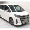 toyota noah 2018 quick_quick_DBA-ZRR80W_0431246 image 4