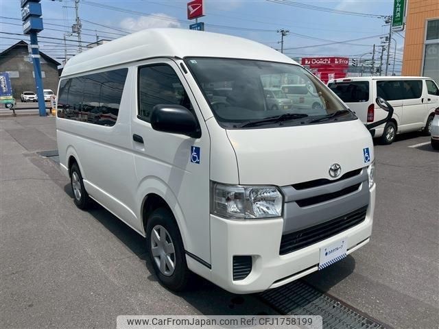 toyota regiusace-van 2017 CFJ1758199 image 2