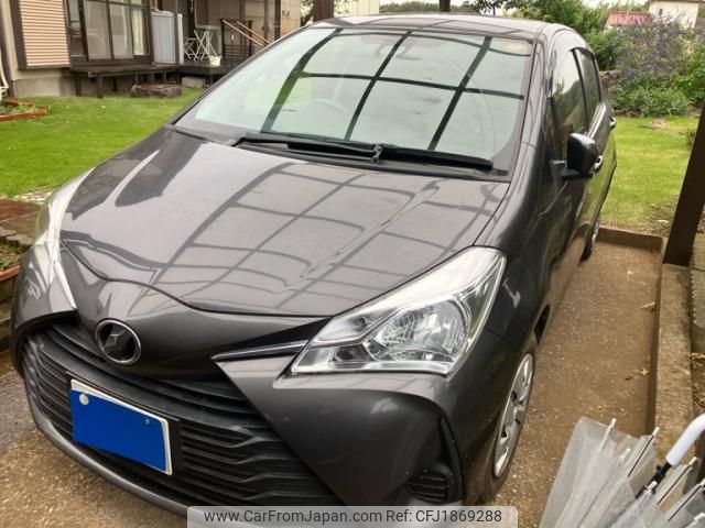 toyota vitz 2018 CFJ1869288 image 1