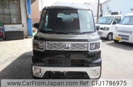 daihatsu wake 2015 CFJ1786975